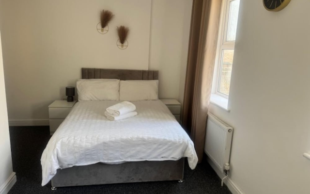 Lewisham - Apartment - Sleeps 5 - Central Location