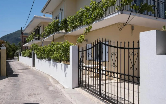 Soula Apartments