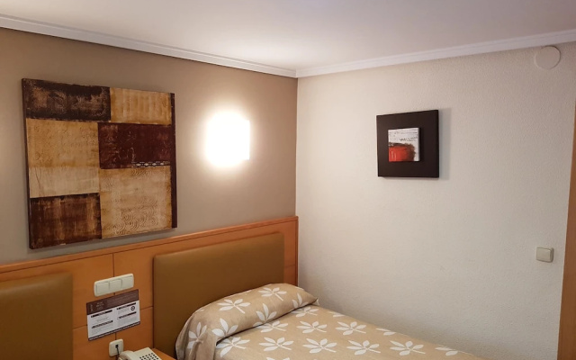 Hostal Arotza