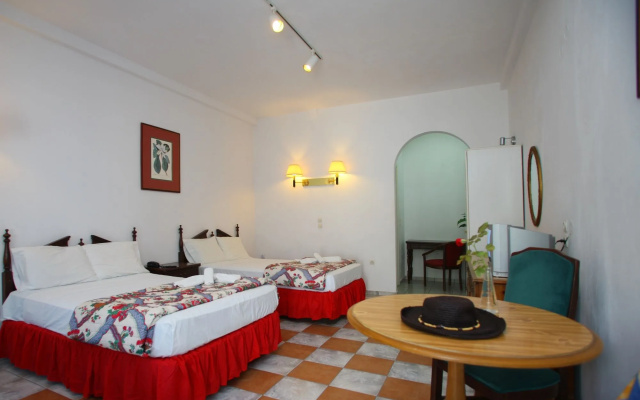 Dolphin Hotel