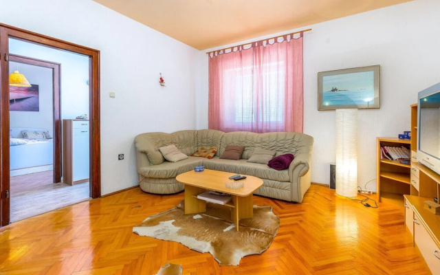 Amazing Apartment in Kostrena With Wifi and 2 Bedrooms
