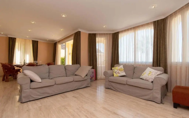 Parque Tropical 5 - Three Bed Villa