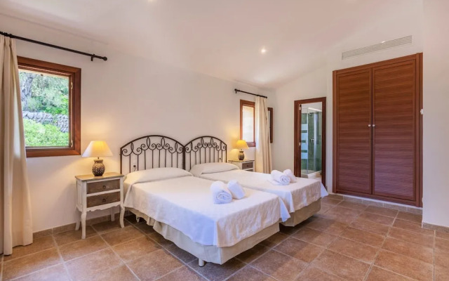 Deluxe Villa Siquier