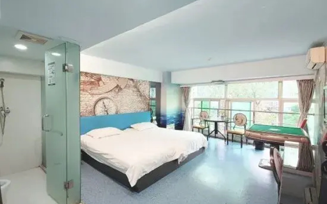 Sanming Four Seasons Sunshine Theme Inn