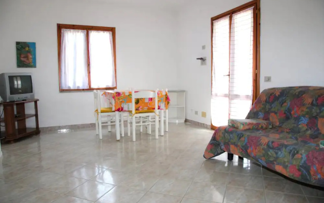 San Teodoro Lu Fraili Apartments