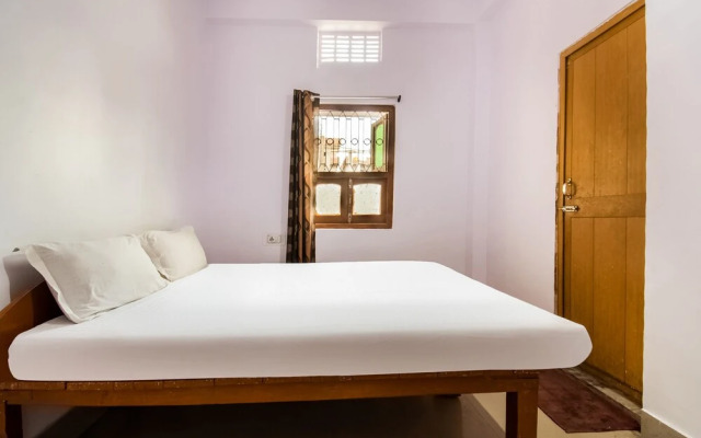 Shivam Guest House by OYO Rooms