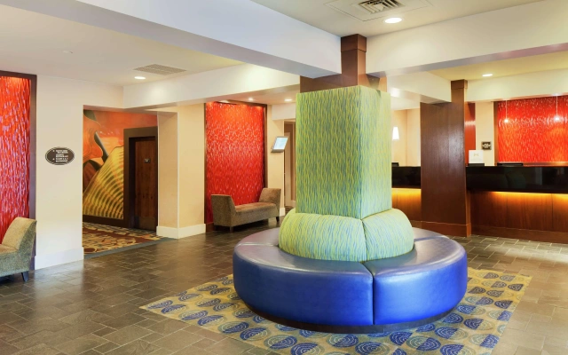 DoubleTree by Hilton Norwalk