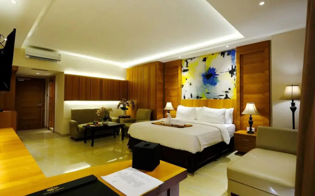 Portola Grand Arabia Hotel