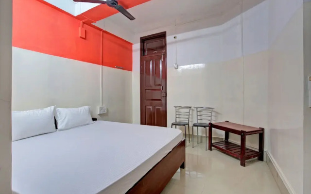 SPOT ON 45004 Hotel Royal Orchid