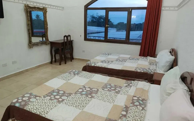 Hotel Las Canarias