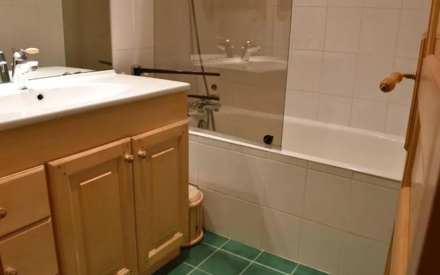 Appartement Méribel, 2 pièces, 4 personnes - FR-1-180-68
