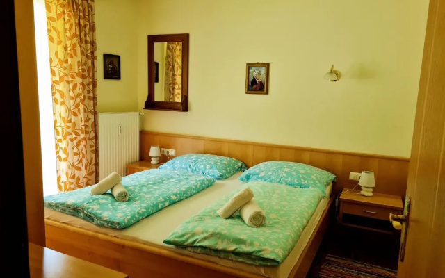 Haus Costanza 8