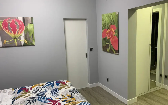Funchal Apt- Sleeps 2 - Pool & Garden - Madeira