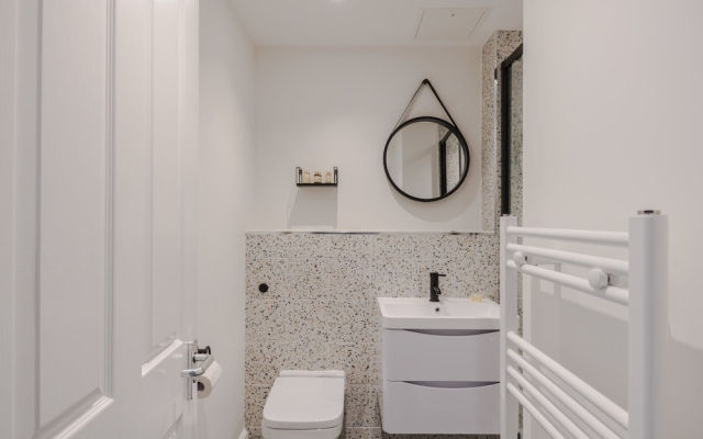The Foley Residence - Fitzrovia - by Frankie
