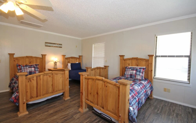 Hondo's River Haus - 4 Br Home