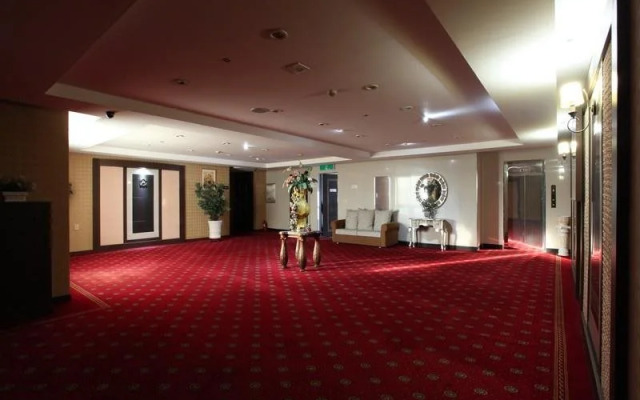 WeolmoonJes Hotel