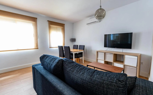 CERVANTES Apartment 19 2BR 1BT