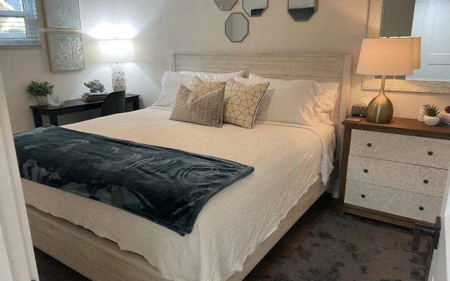 El Tropicale Vacation Rentals