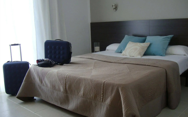 Hostal Tahiti
