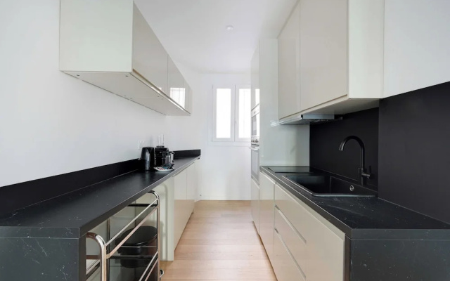 Superb apt A/C - 2br/6p - St Germain-des-pres