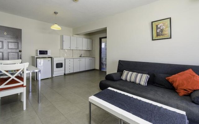 Ayia Napa Suites in Ayia Napa, Cyprus from 246$, photos, reviews - zenhotels.com guestroom