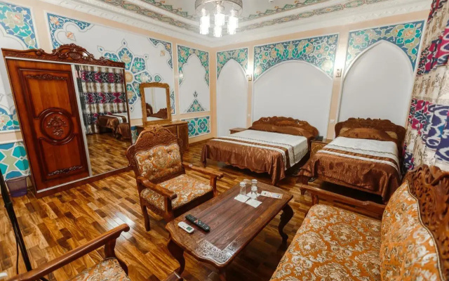 Khiva Silk Road (Хива Силк Роад)