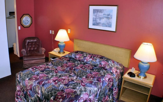 Uptown Inn