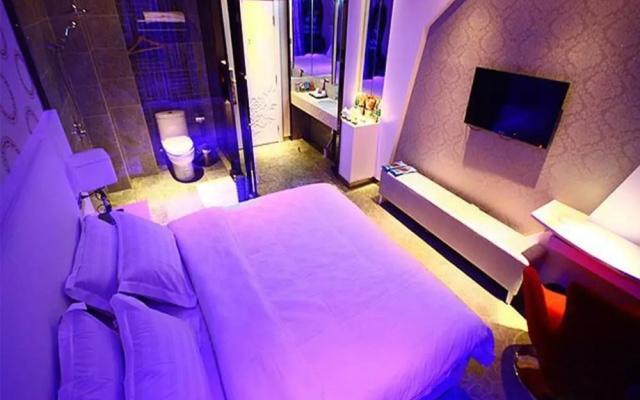 Changsha Longzhimeng Zhenpin Hotel