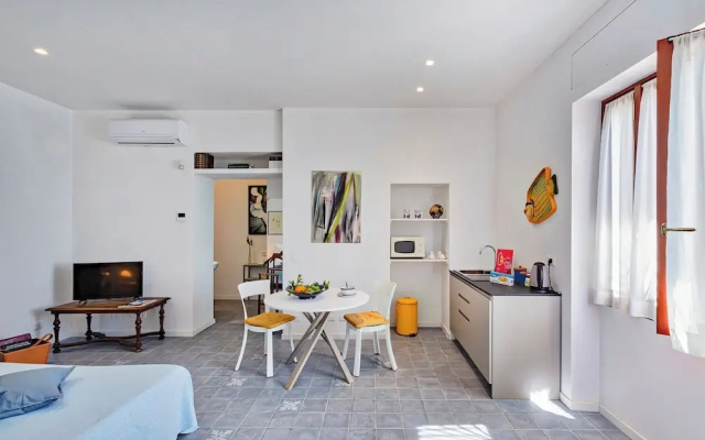 Yellow Suite sul Lungomare di Recco