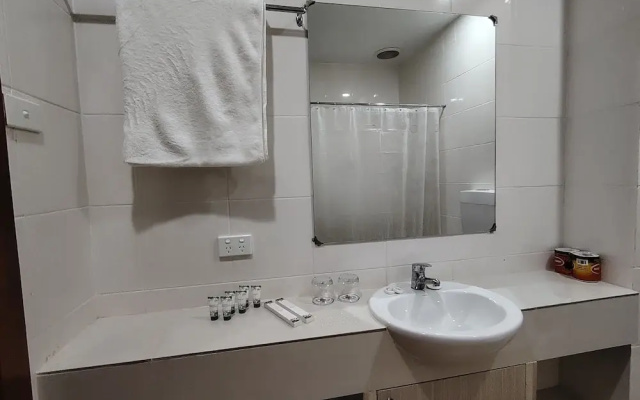McRoyal Hotel