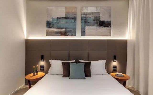 Modern Luxe