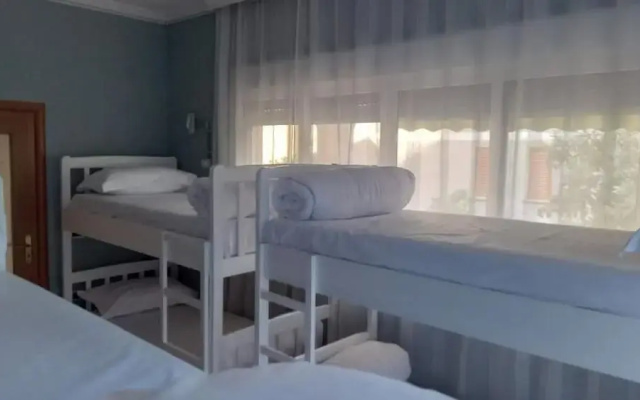 Mandarine Hostel