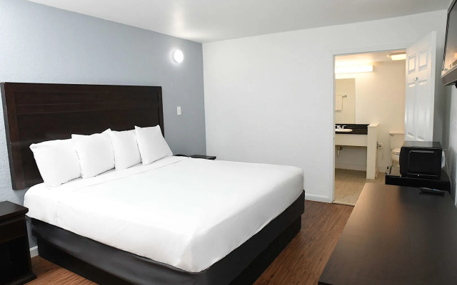 Regency Inn
