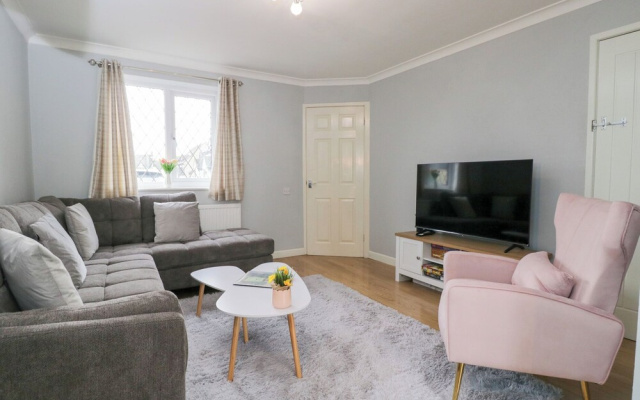 20 Honeycroft
