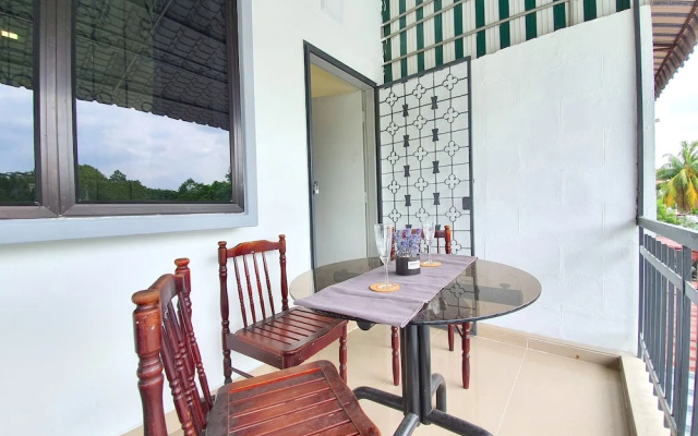 WhiteTerrace House Jalan Ipoh by BeeStay