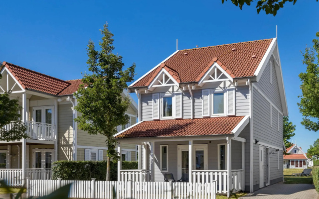 Restyled villa with whirlpool, near the Grevelingen Lake