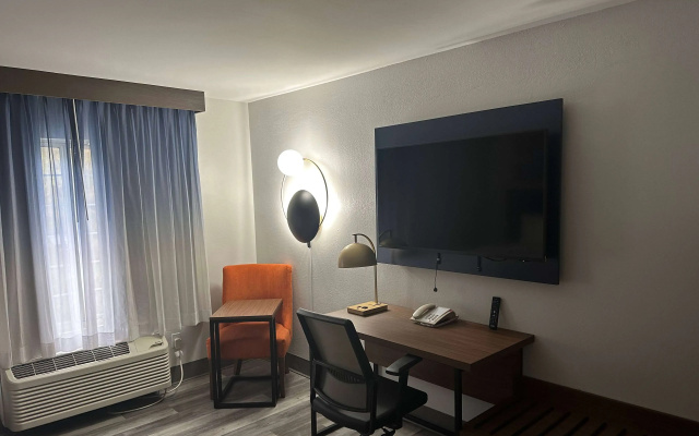 La Quinta Inn & Suites by Wyndham Birmingham Homewood