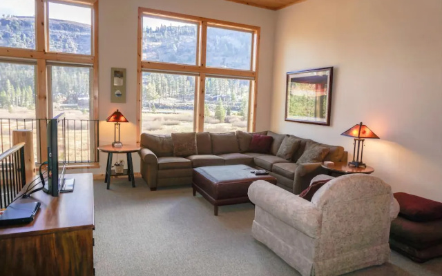 Lost Cabin Townhome 2 by RedAwning