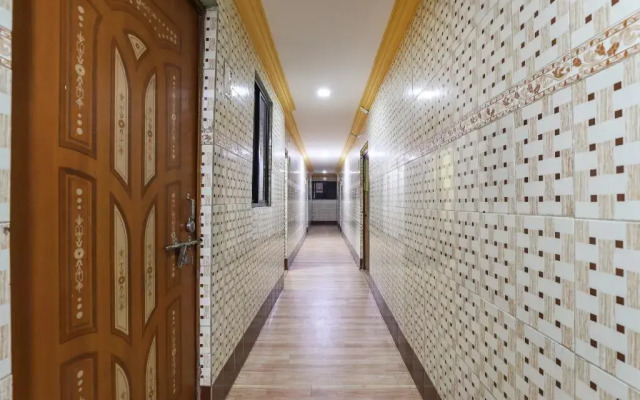 Hotel Apsara Guest House by OYO Rooms