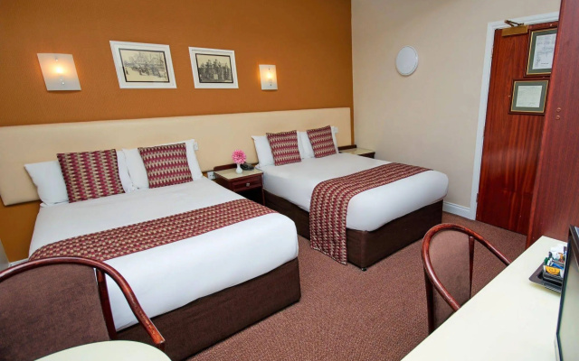 Eviston House Hotel