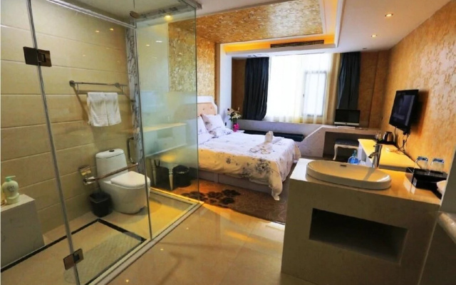 Shidongjin Art Hotel (Xixia Yigao Branch)
