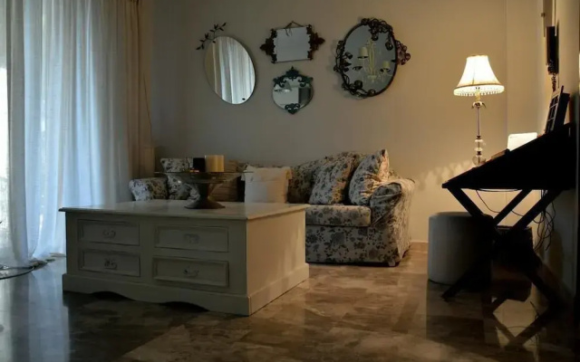 Ammos Luxury Suites
