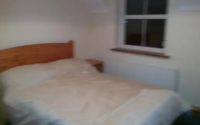 12A Mountain Dale