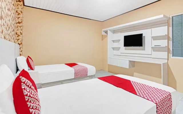 OYO 90399 Box House