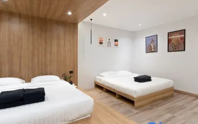 Townhouse at Sathu Pradit road