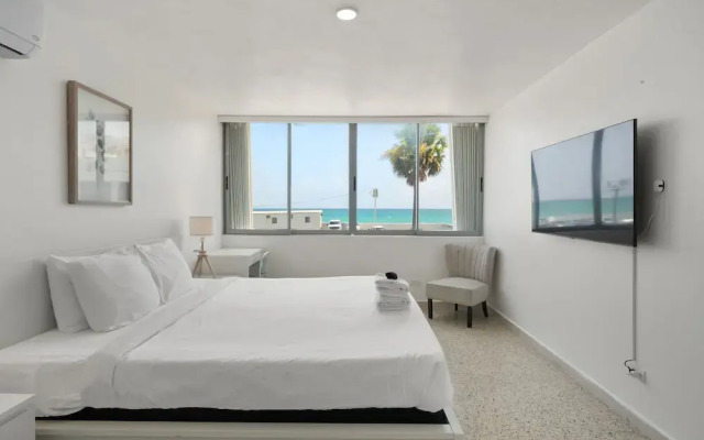 Coastal Charm Panoramic Scenes Direct Shorelin