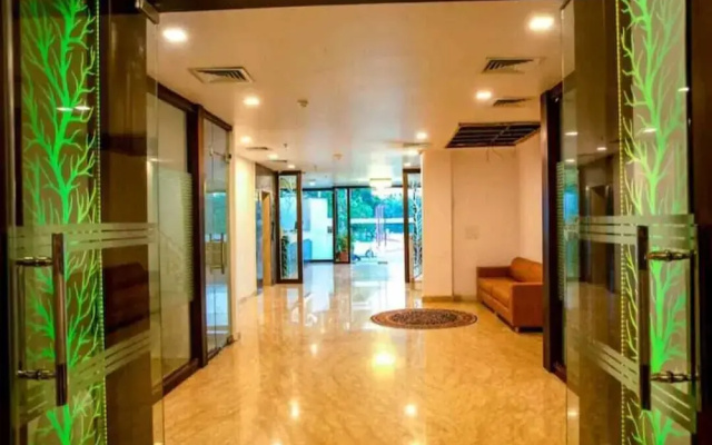 Goyal Hoteliers - Hotel The Agra Grande