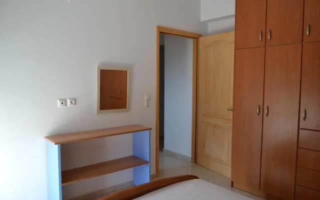 Spacious 1 bedroom apartment 2 km to Pessada beach