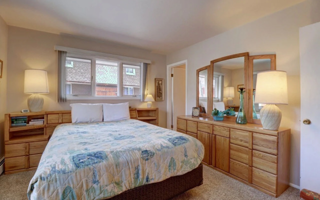 Cc19 Chateau Claire 2 Bedroom Condo by RedAwning