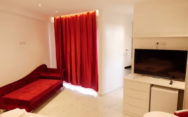 Lumi Hotel
